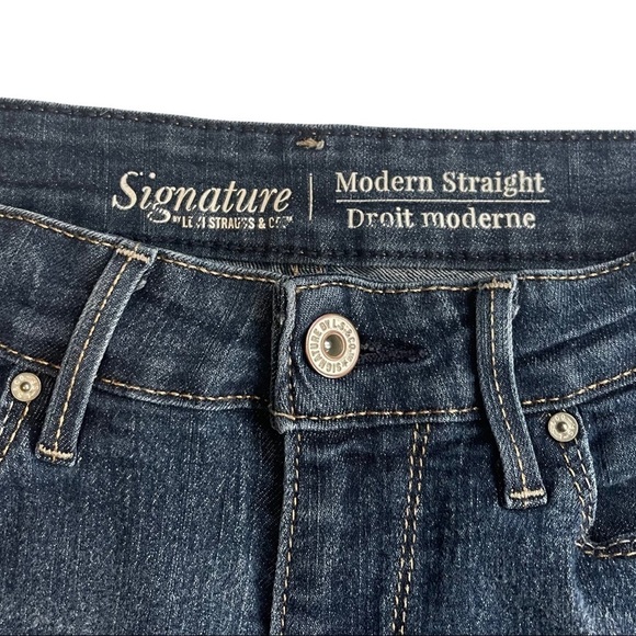 Levi’s Signature Size 31x 32” Modern Straight Mid Rise Blue Denim Jeans - Picture 3 of 11